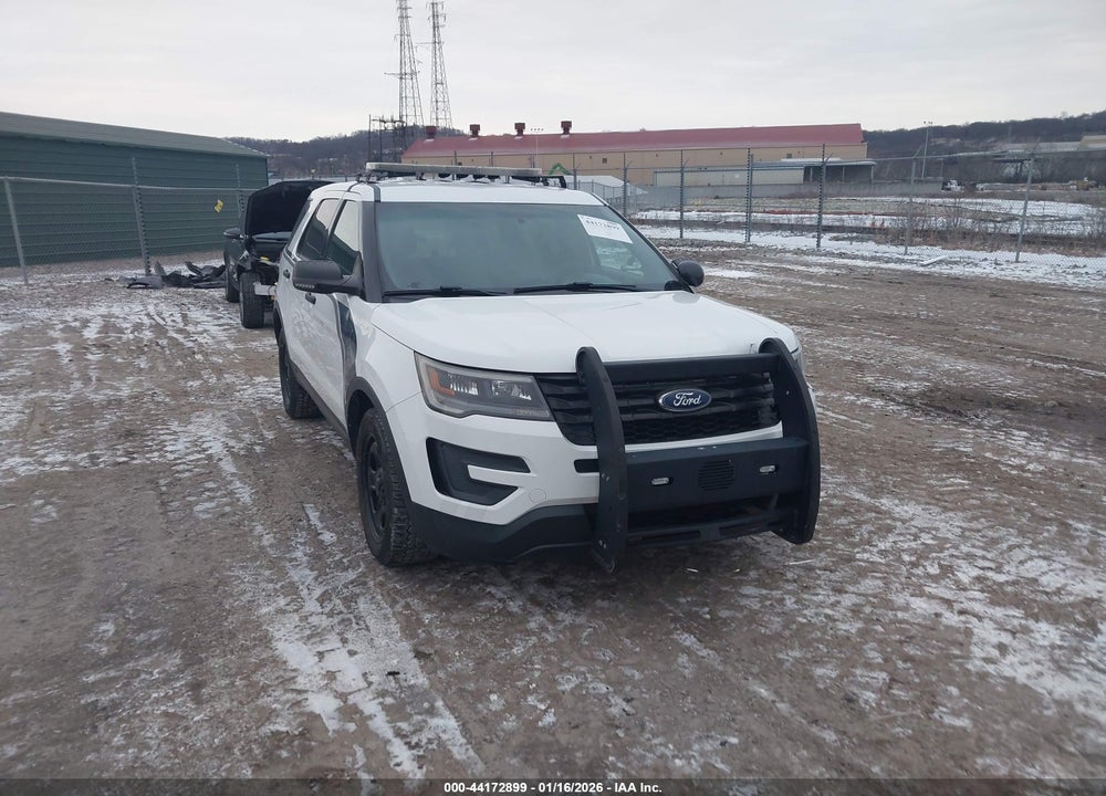 2016 FORD UTILITY POLICE INTERCEPTOR VIN: 1FM5K8AR2GGC73207