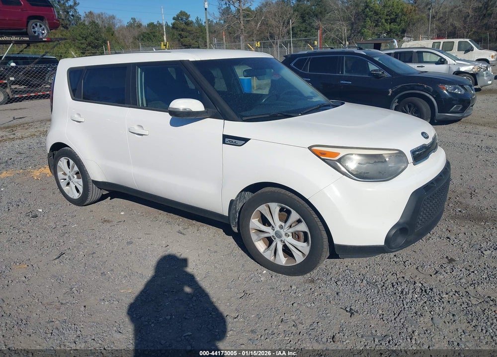 2014 KIA SOUL + VIN: KNDJP3A52E7085000