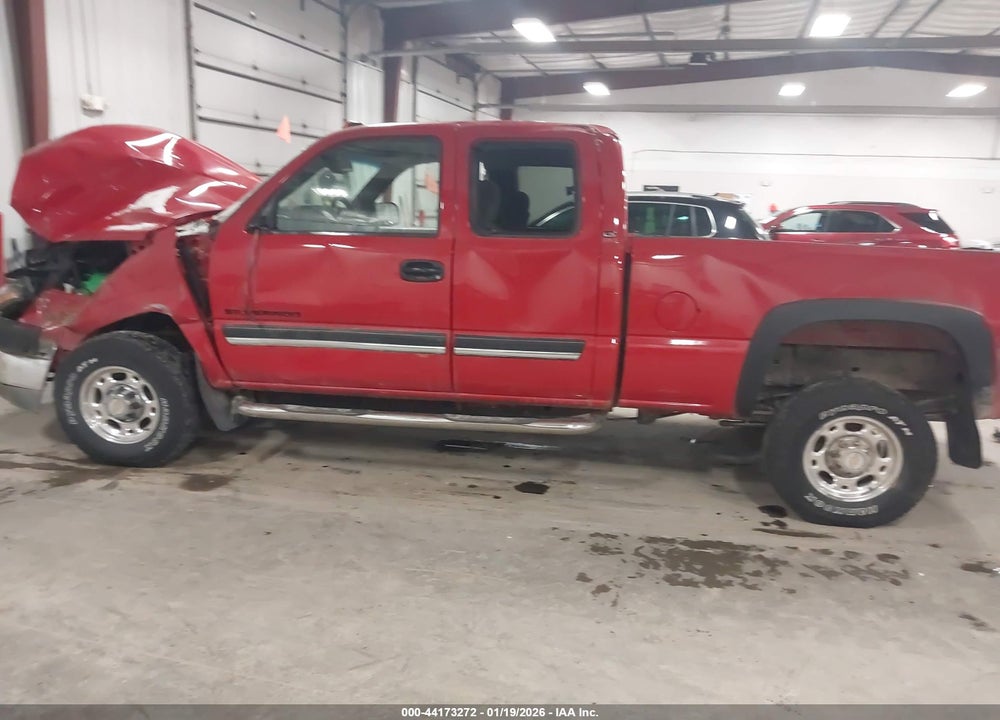2005 CHEVROLET SILVERADO 2500HD LS VIN: 1GCHK29U15E230154