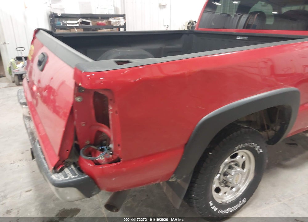 2005 CHEVROLET SILVERADO 2500HD LS VIN: 1GCHK29U15E230154