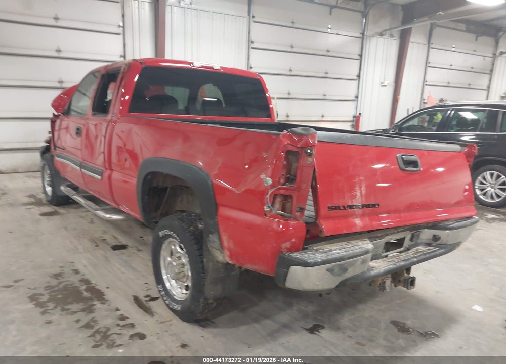 2005 CHEVROLET SILVERADO 2500HD LS VIN: 1GCHK29U15E230154