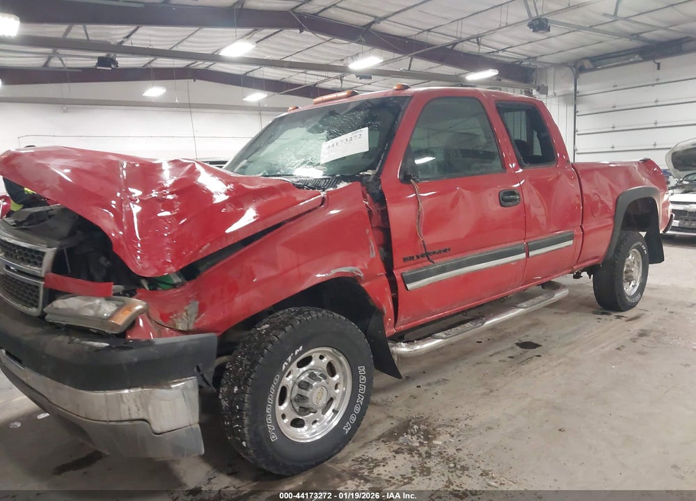 2005 CHEVROLET SILVERADO 2500HD LS VIN: 1GCHK29U15E230154