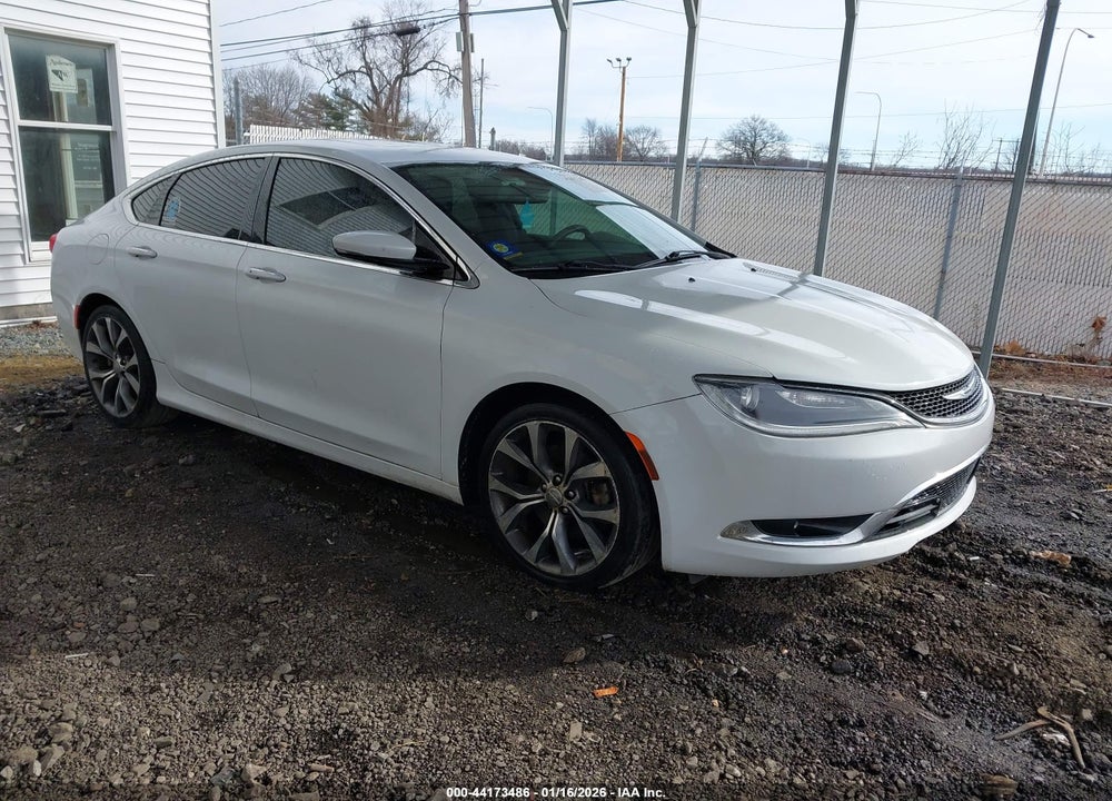 2015 CHRYSLER 200 C VIN: 1C3CCCCG1FN593057