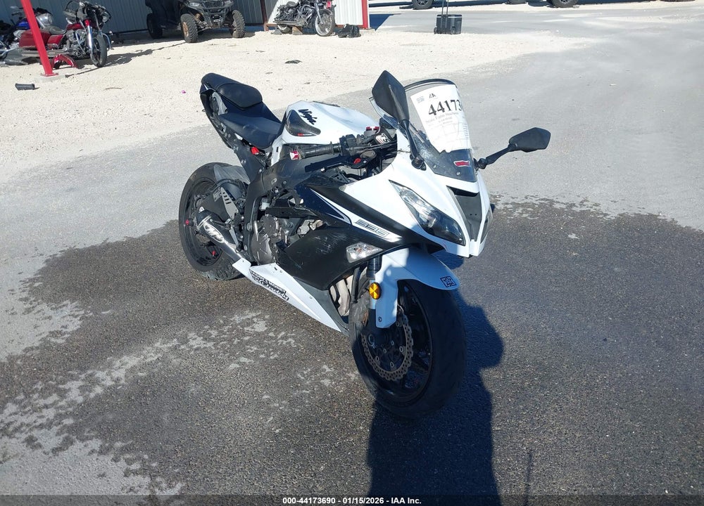 2013 KAWASAKI ZX636 E VIN: JKBZXJE1XDA001964