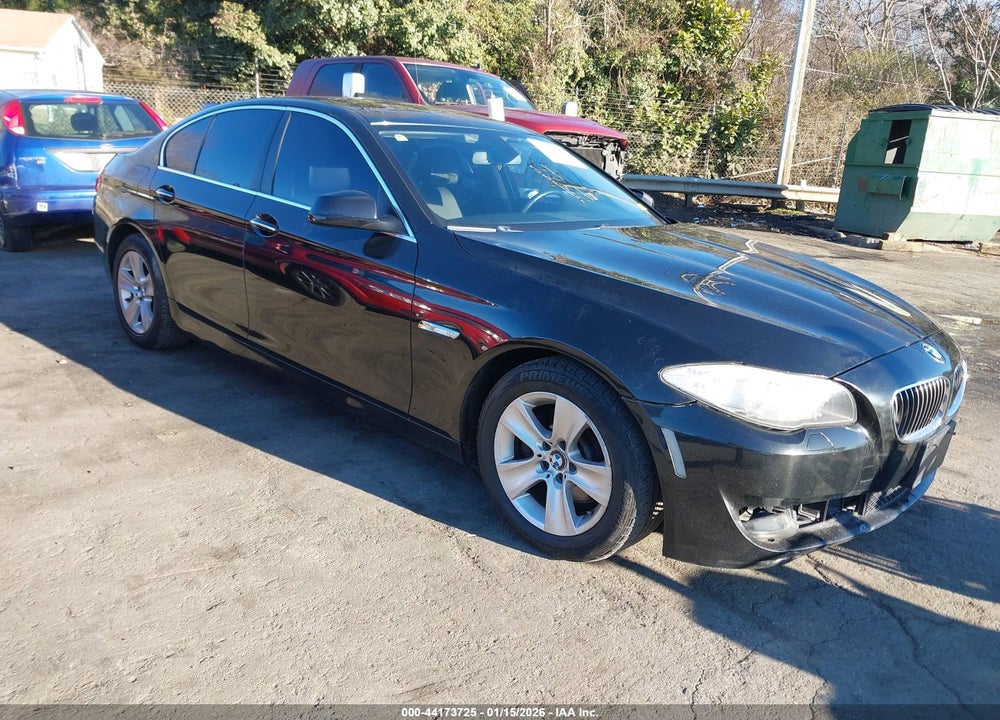 2013 BMW 5 SERIES VIN: WBAXH5C52DDW16810