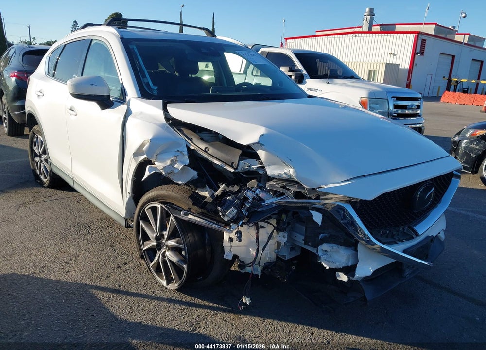 2018 MAZDA CX-5 GRAND TOURING VIN: JM3KFBDM5J0336350