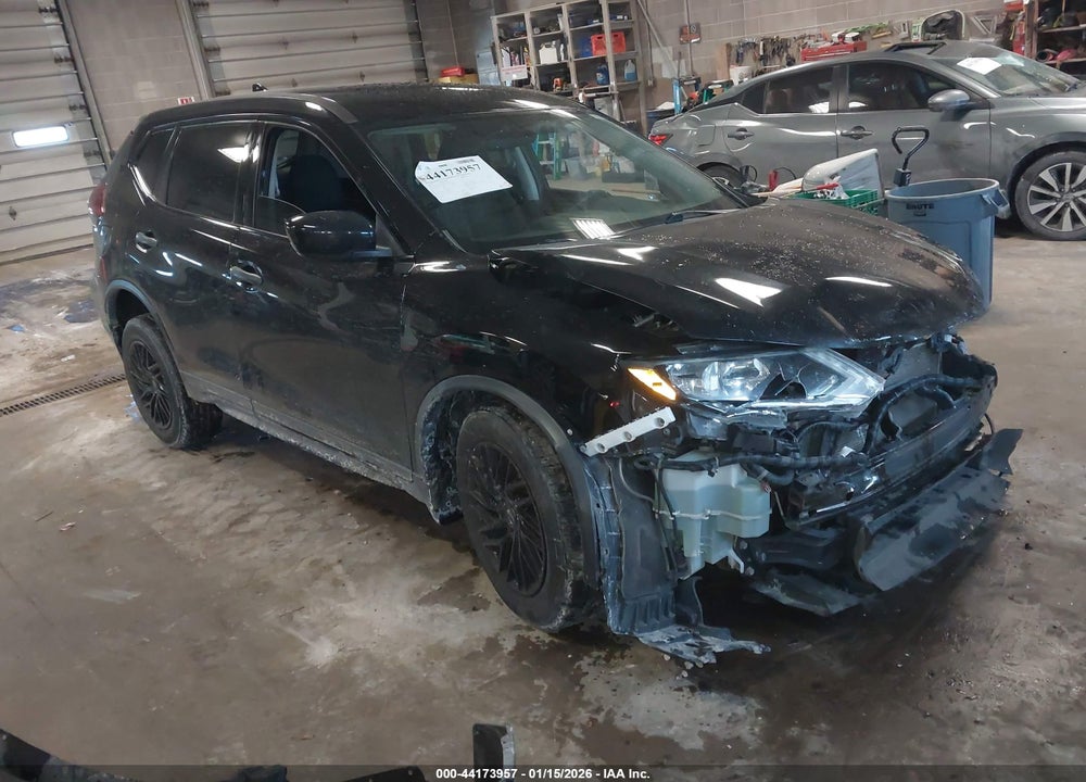 2017 NISSAN ROGUE SV VIN: 5N1AT2MV4HC782791