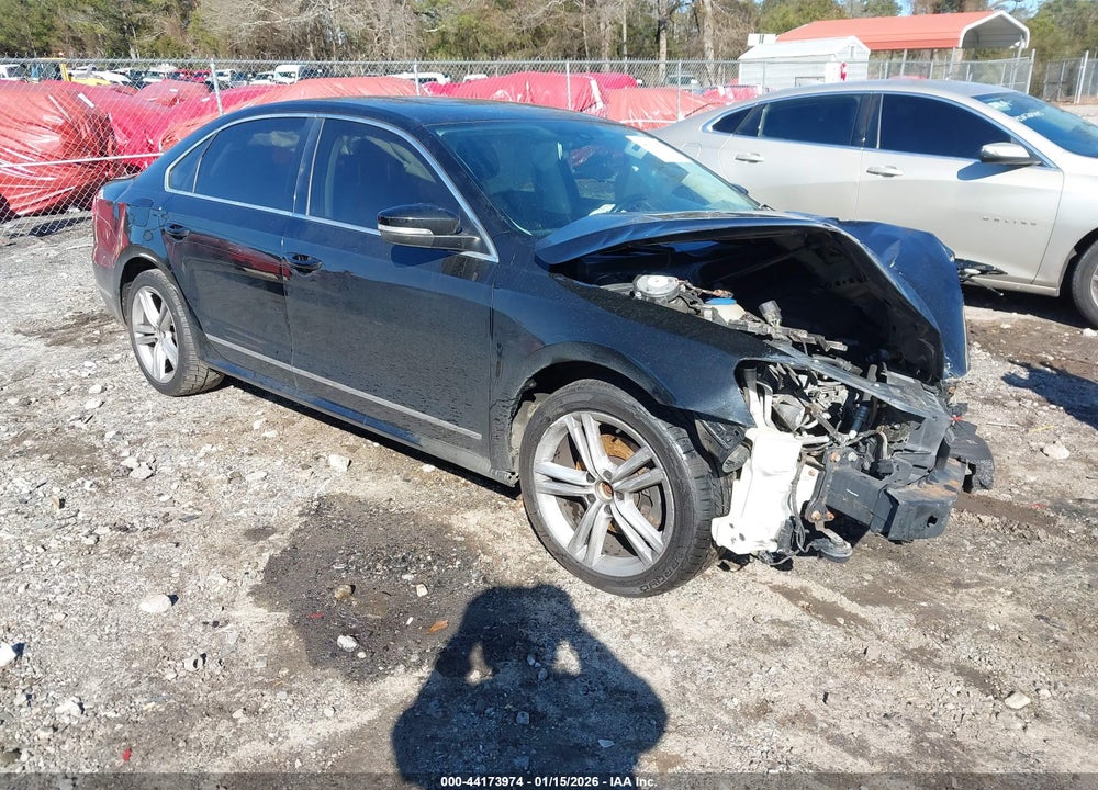 2015 VOLKSWAGEN PASSAT 1.8T SE VIN: 1VWBS7A35FC012413