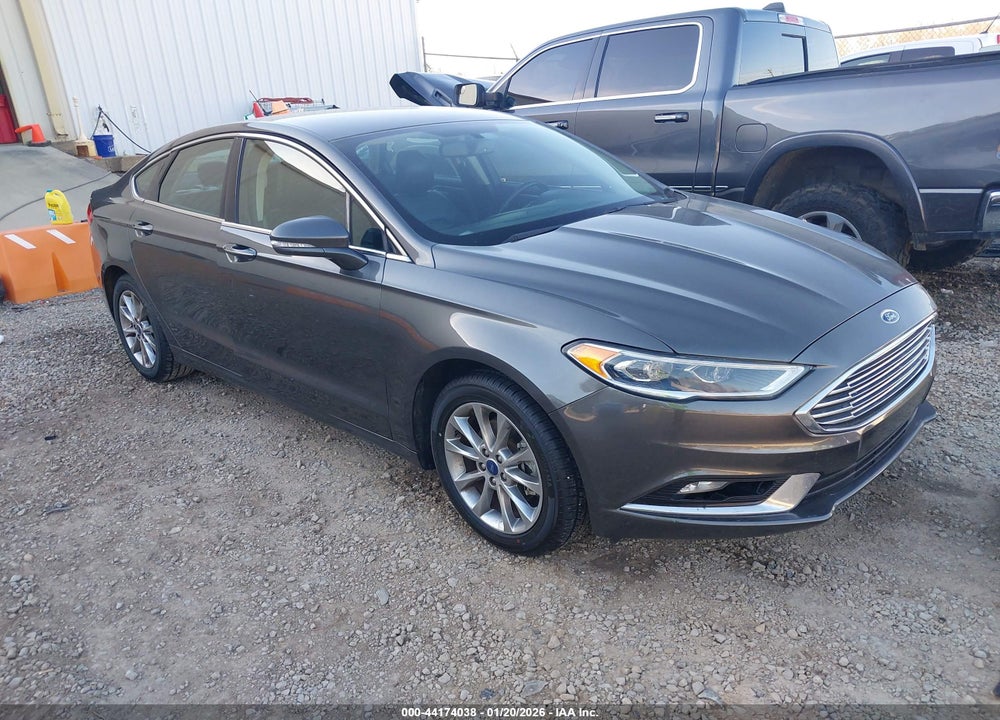 2017 FORD FUSION SE VIN: 3FA6P0HD5HR270551