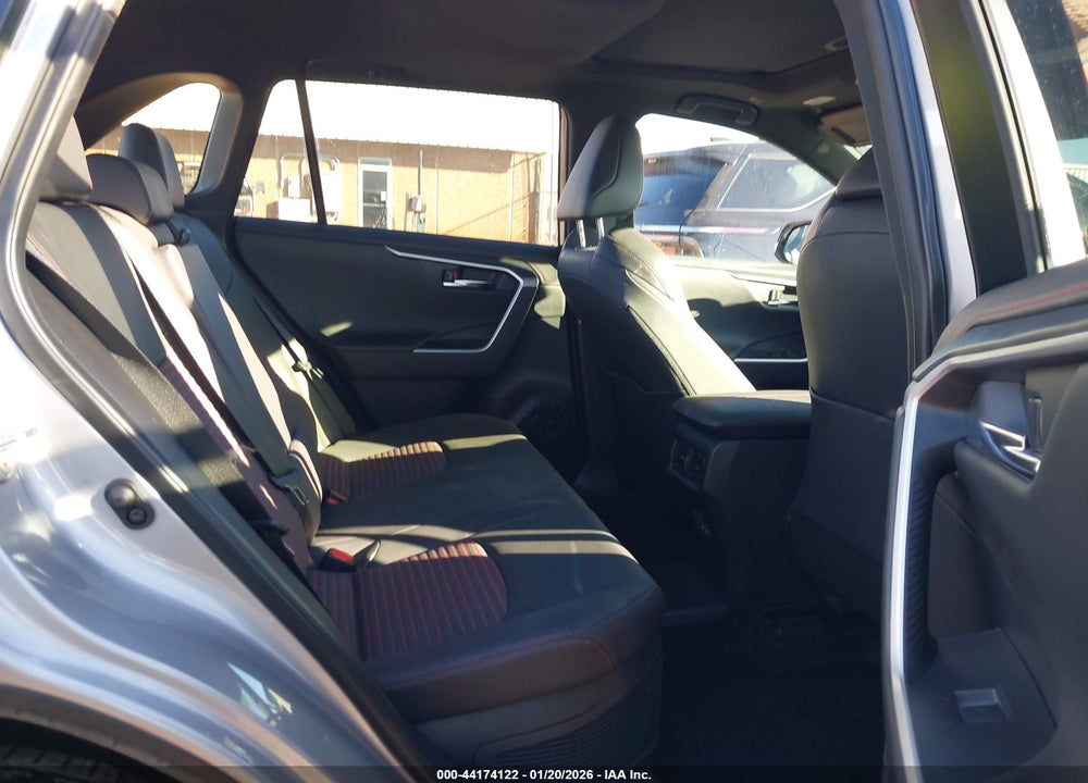 2025 TOYOTA RAV4 PLUG-IN HYBRID XSE VIN: JTMEB3FV8SD245354