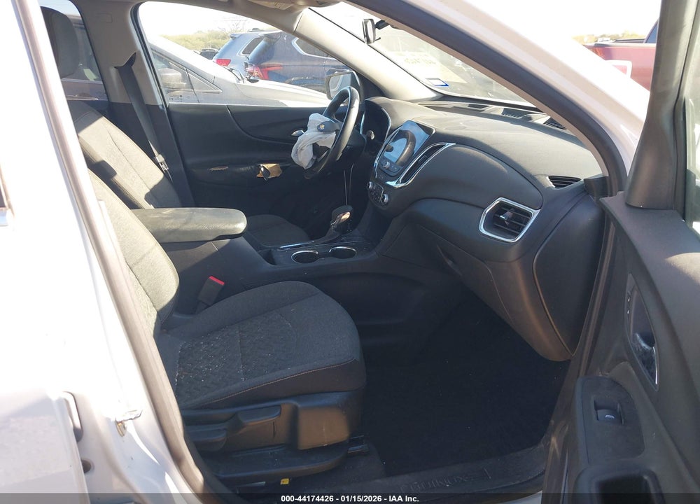 2024 CHEVROLET EQUINOX FWD LT VIN: 3GNAXKEG0RS200651