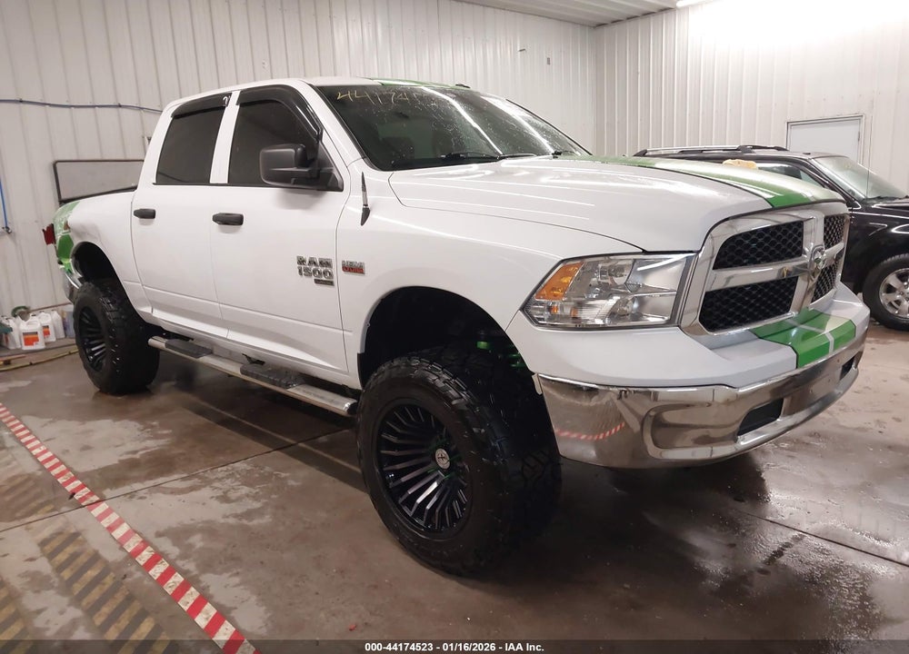 2021 RAM 1500 CLASSIC TRADESMAN  4X4 5'7 BOX VIN: 3C6RR7KT5MG710095
