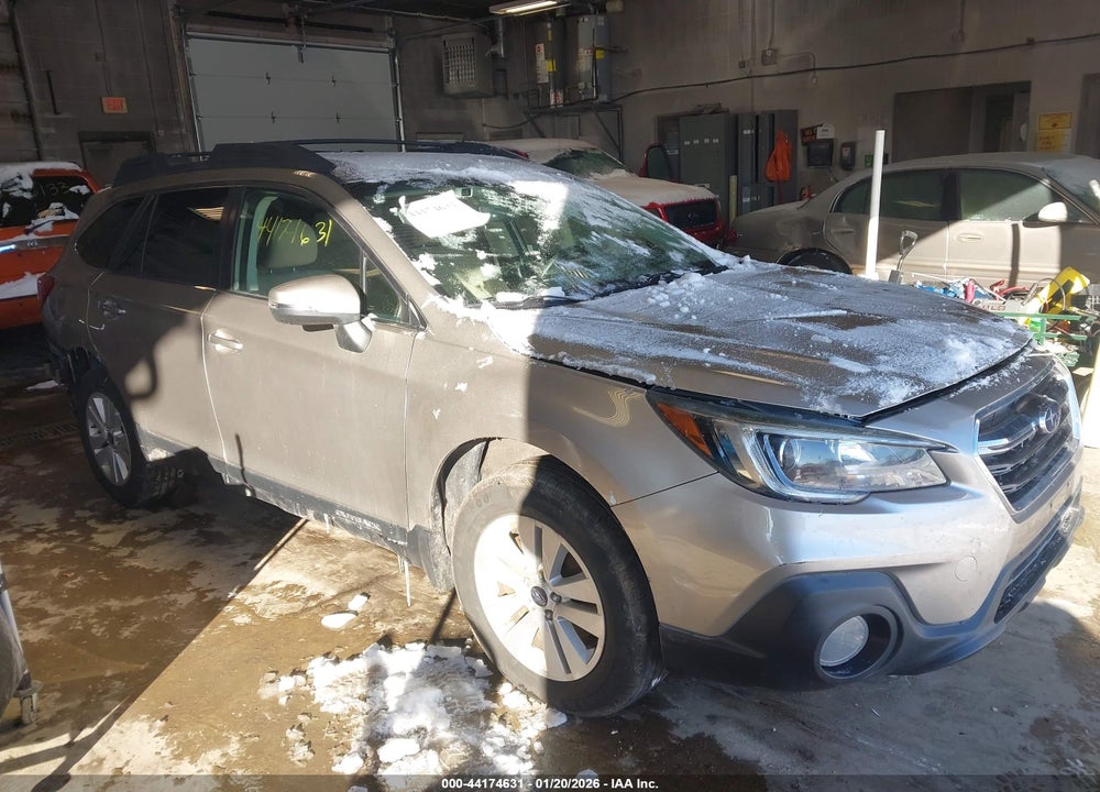 2018 SUBARU OUTBACK 2.5I PREMIUM VIN: 4S4BSAFC2J3340823