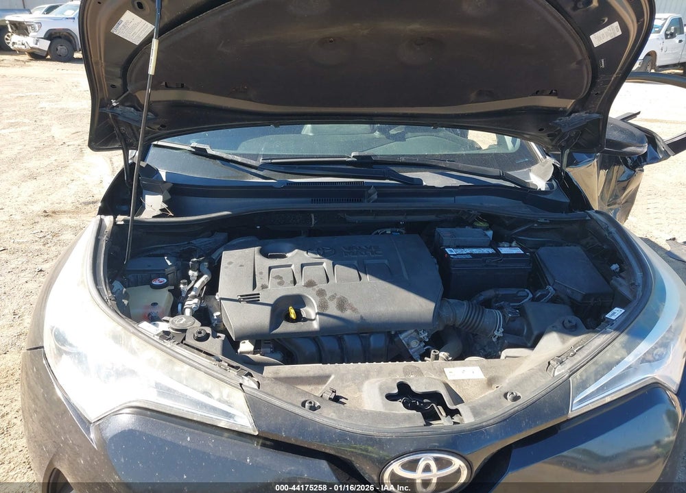 2018 TOYOTA C-HR XLE VIN: NMTKHMBX8JR027558