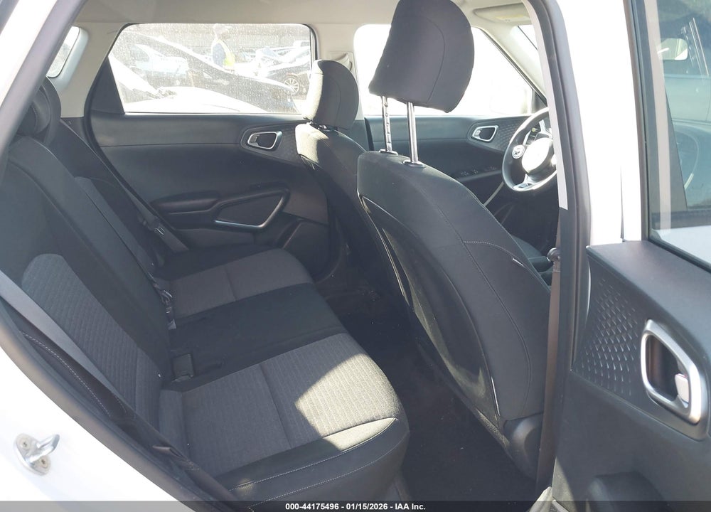 2021 KIA SOUL S VIN: KNDJ23AU5M7747883