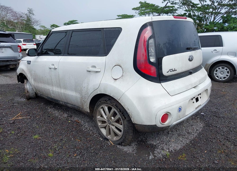2018 KIA SOUL + VIN: KNDJP3A54J7529861