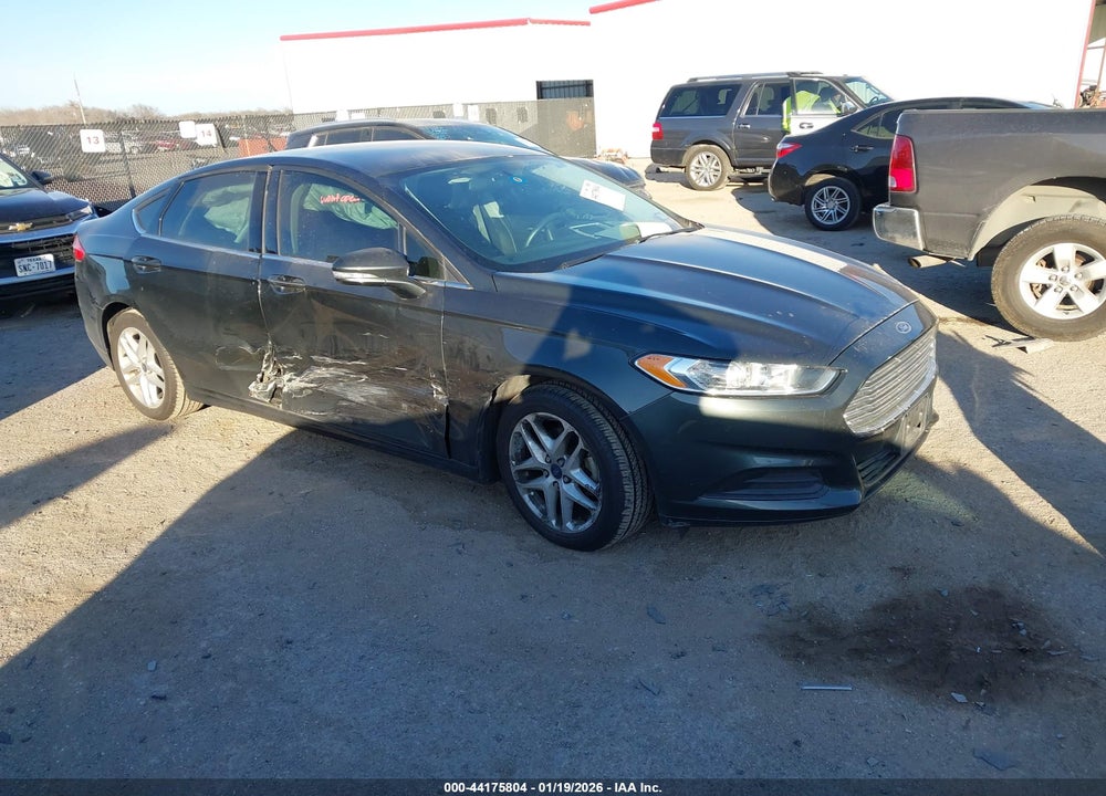 2015 FORD FUSION SE VIN: 1FA6P0H72F5102120