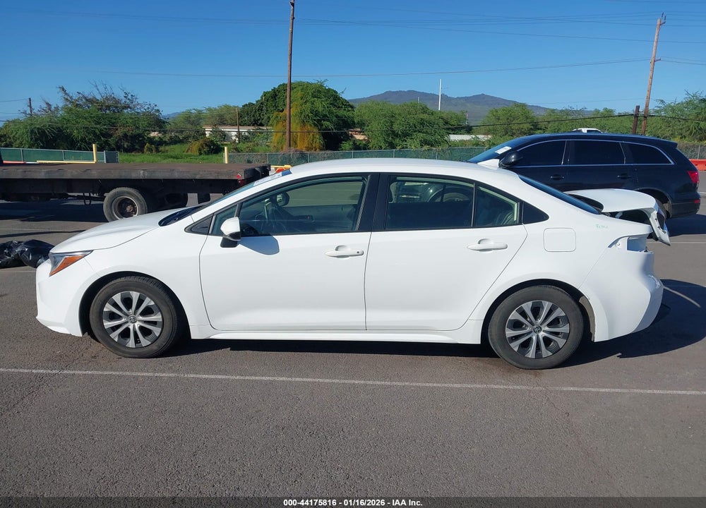 2022 TOYOTA COROLLA HYBRID LE VIN: JTDEAMDEXN3004949