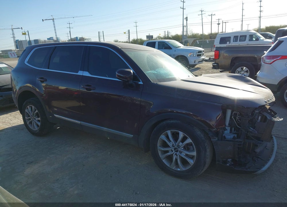2021 KIA TELLURIDE LX VIN: 5XYP2DHCXMG164368