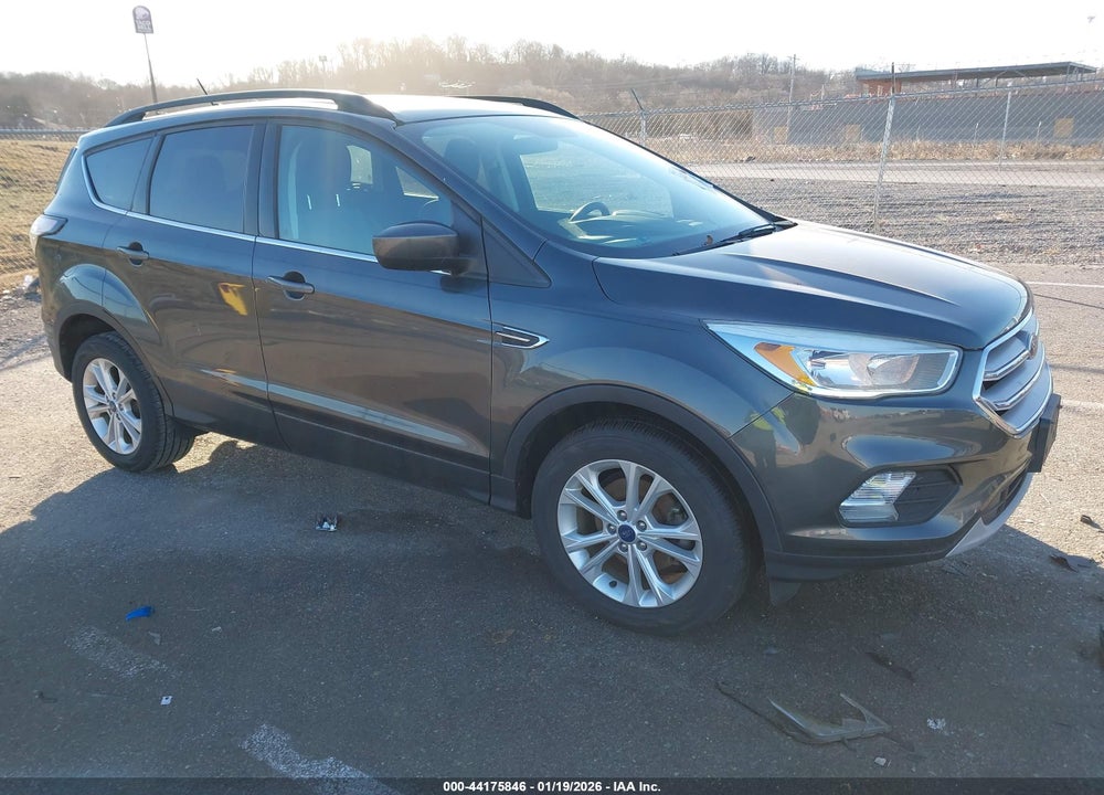 2018 FORD ESCAPE SE VIN: 1FMCU0GD4JUA64025