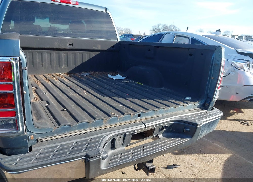 2011 GMC SIERRA 1500 SLE VIN: 3GTP2VE31BG299439