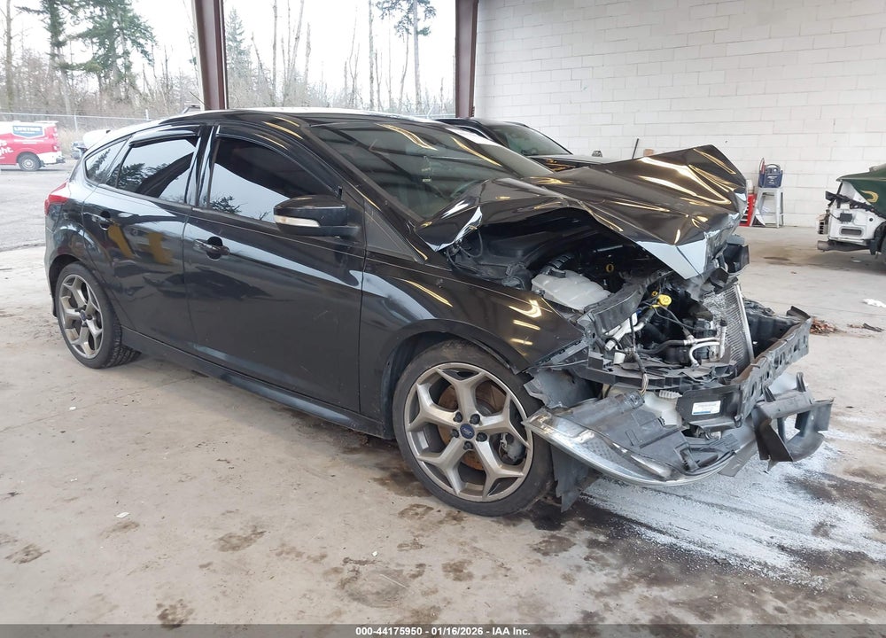 2015 FORD FOCUS ST VIN: 1FADP3L92FL264990