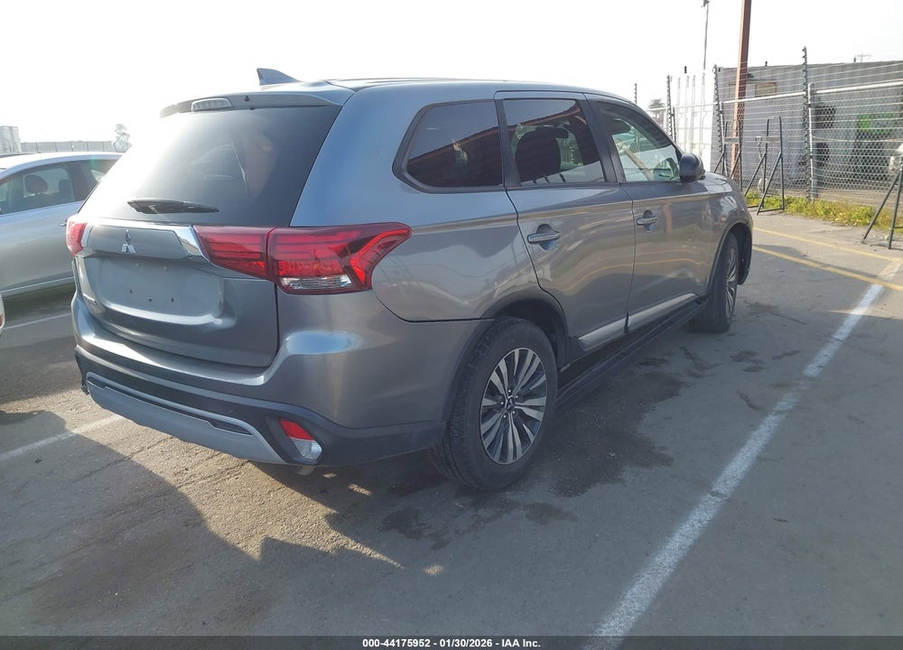 2020 MITSUBISHI OUTLANDER ES 2.4 S-AWC/LE 2.4 S-AWC/SE 2.4 S-AWC/SEL 2.4 S-AWC/SP 2.4 S-AWC VIN: JA4AZ3A36LZ026293