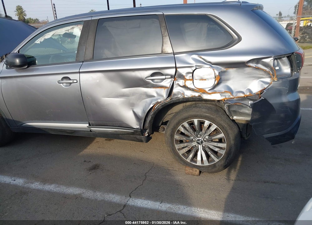 2020 MITSUBISHI OUTLANDER ES 2.4 S-AWC/LE 2.4 S-AWC/SE 2.4 S-AWC/SEL 2.4 S-AWC/SP 2.4 S-AWC VIN: JA4AZ3A36LZ026293