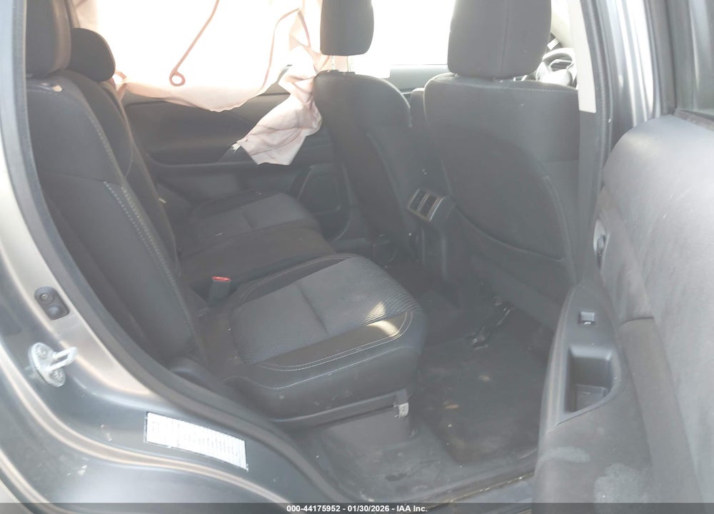 2020 MITSUBISHI OUTLANDER ES 2.4 S-AWC/LE 2.4 S-AWC/SE 2.4 S-AWC/SEL 2.4 S-AWC/SP 2.4 S-AWC VIN: JA4AZ3A36LZ026293
