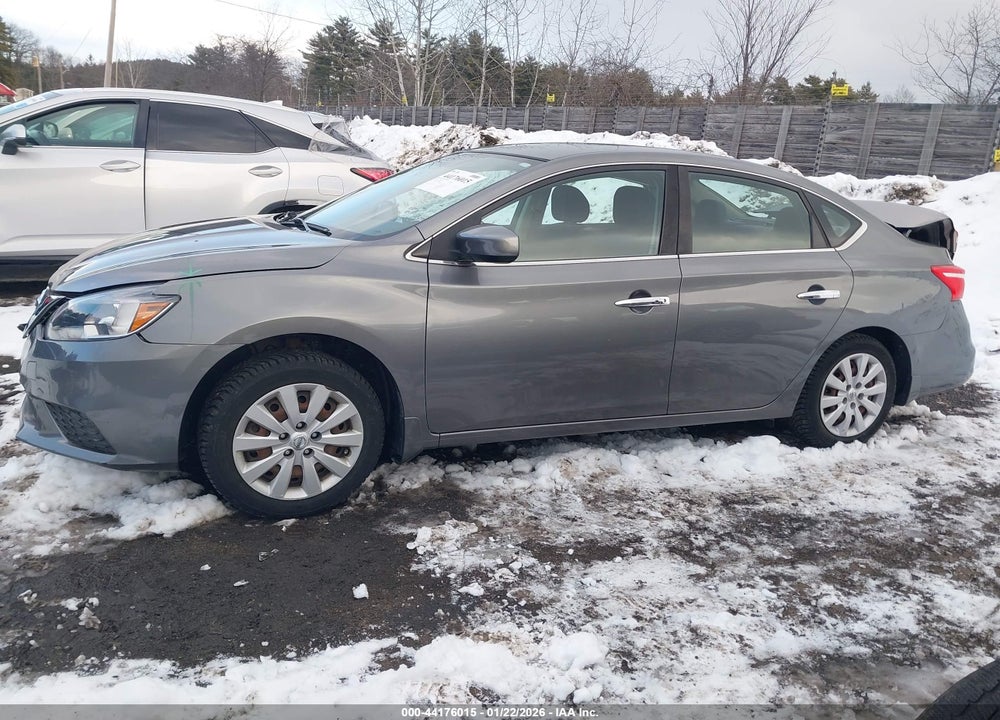 2016 NISSAN SENTRA SV VIN: 3N1AB7AP1GY267542