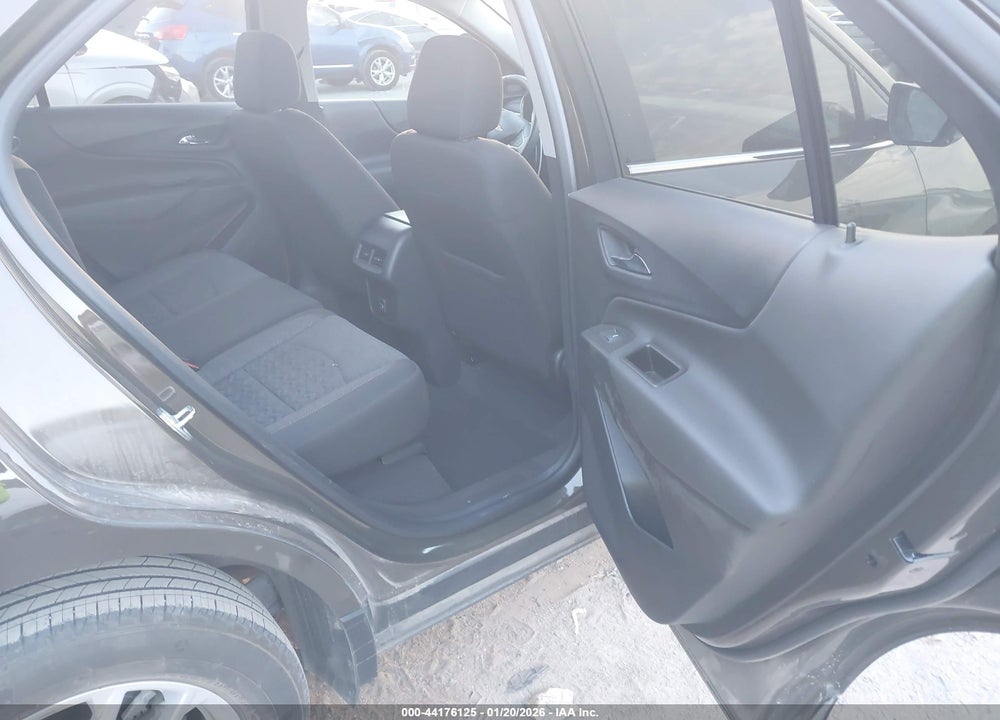 2024 CHEVROLET EQUINOX FWD LT VIN: 3GNAXKEG4RL112910