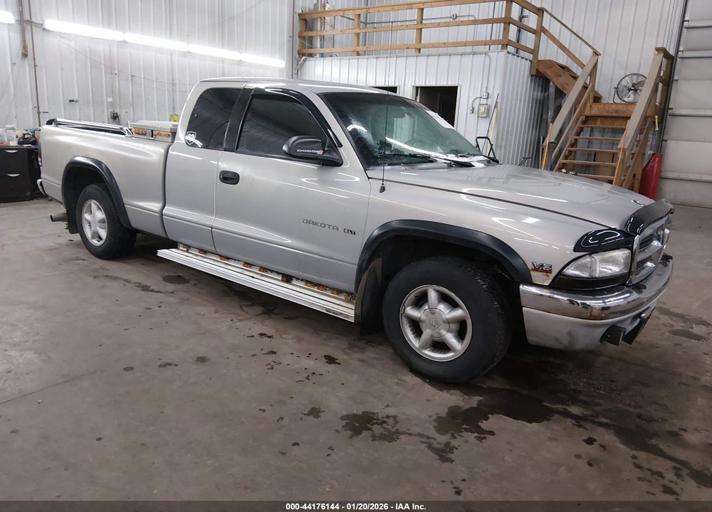 2000 DODGE DAKOTA SLT/SPORT VIN: 1B7GL22X7YS755741