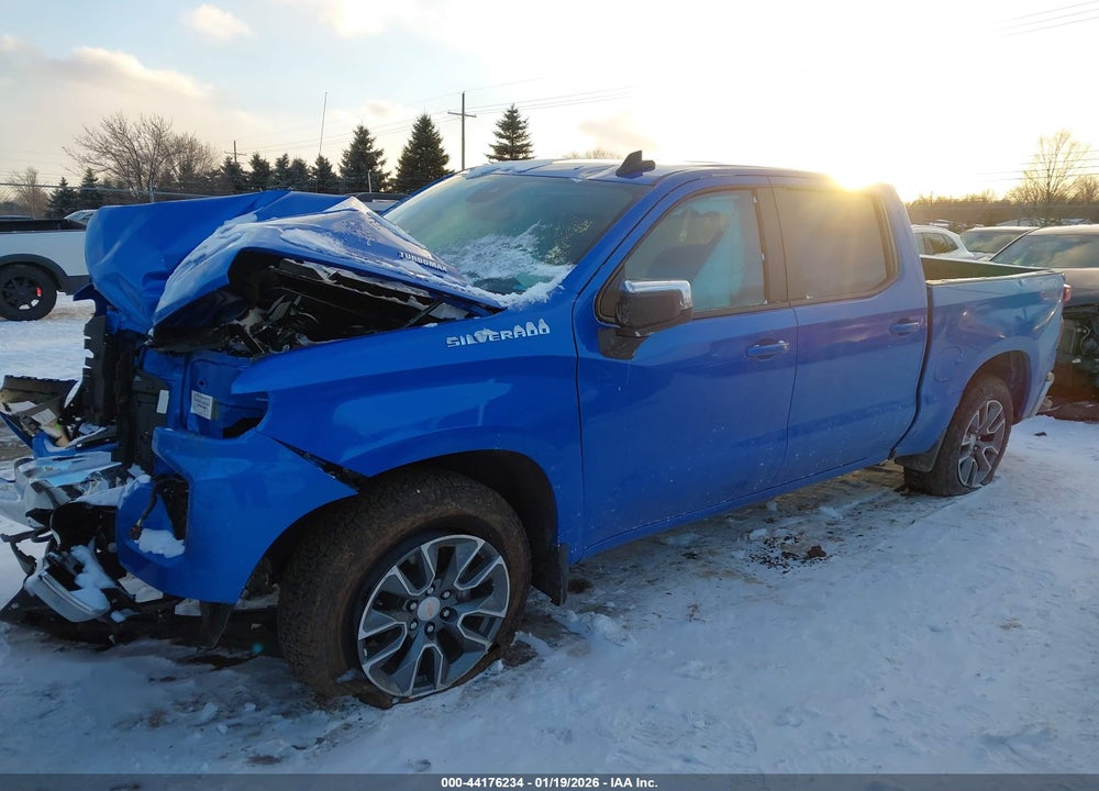 2025 CHEVROLET SILVERADO 1500 4WD  SHORT BED LT WITH 2FL VIN: 1GCPKKEK0SZ313935