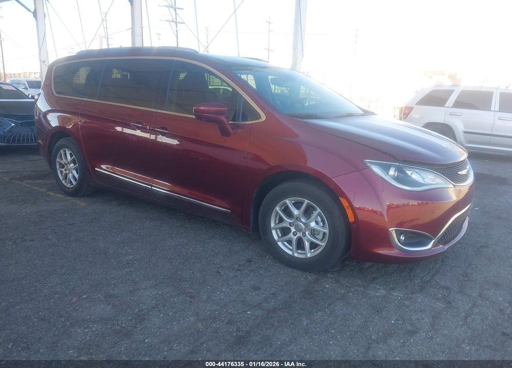 2020 CHRYSLER PACIFICA TOURING L VIN: 2C4RC1BG3LR177425
