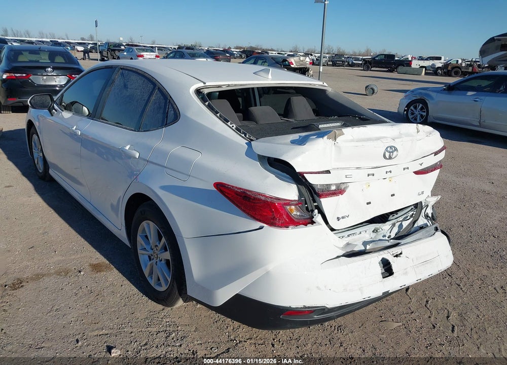 2025 TOYOTA CAMRY LE VIN: 4T1DAACK3SU188036