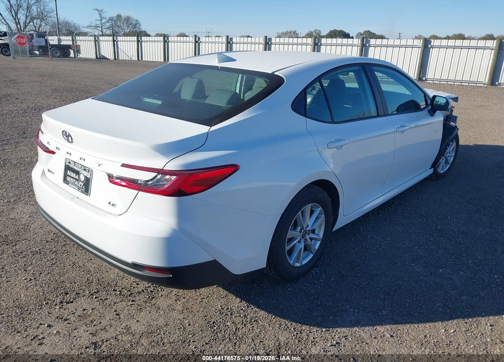 2026 TOYOTA CAMRY LE VIN: 4T1DAACK6TU221211