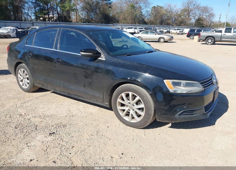 2014 VOLKSWAGEN JETTA 1.8T SE VIN: 3VWD17AJXEM445846