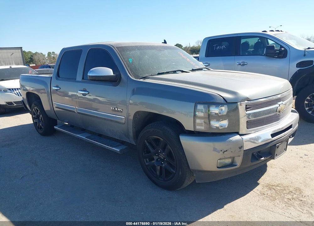 2009 CHEVROLET SILVERADO 1500 LT VIN: 3GCEC23019G145769