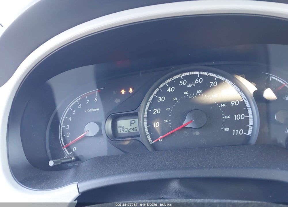 2013 TOYOTA SIENNA LE V6 8 PASSENGER VIN: 5TDKK3DC5DS398401
