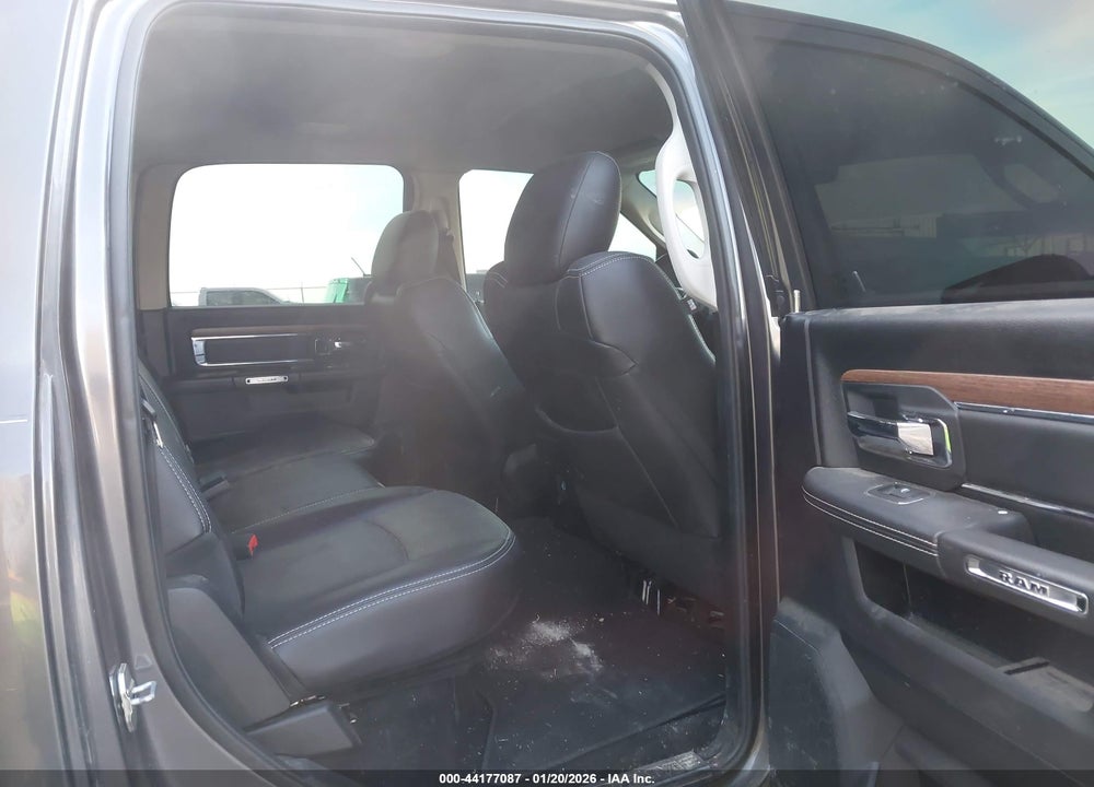 2017 RAM 1500 LAIE  4X2 5'7 BOX VIN: 1C6RR6NT1HS623038