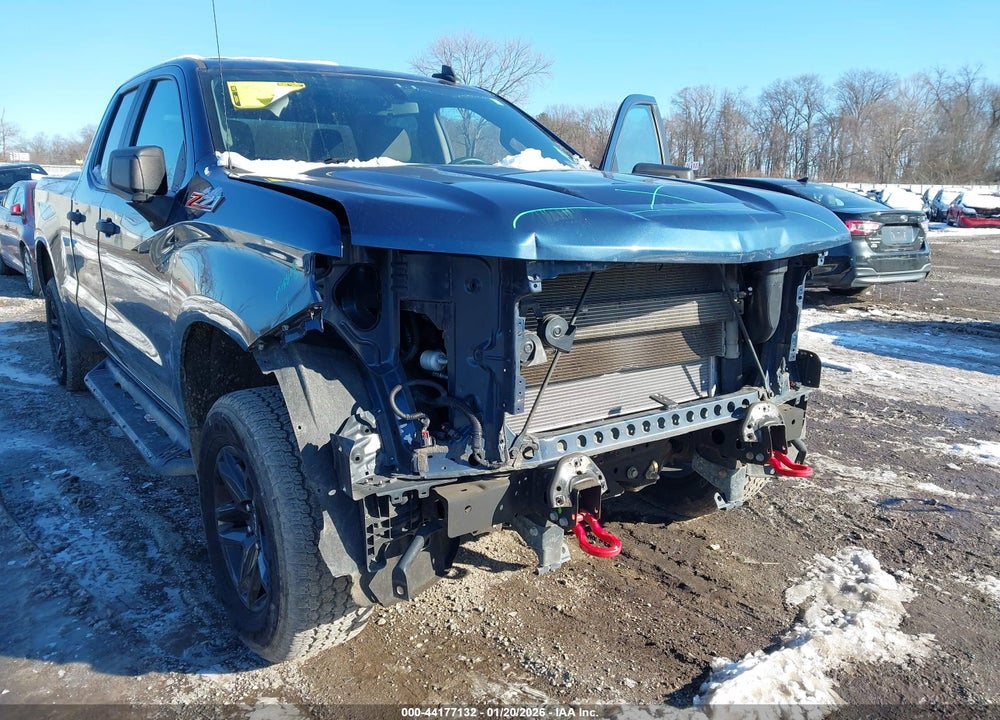 2019 CHEVROLET SILVERADO 1500 CUSTOM TRAIL BOSS VIN: 1GCRYCEFXKZ261813
