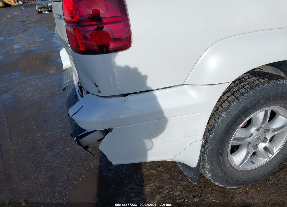 2004 LEXUS GX 470 VIN: JTJBT20X240067551