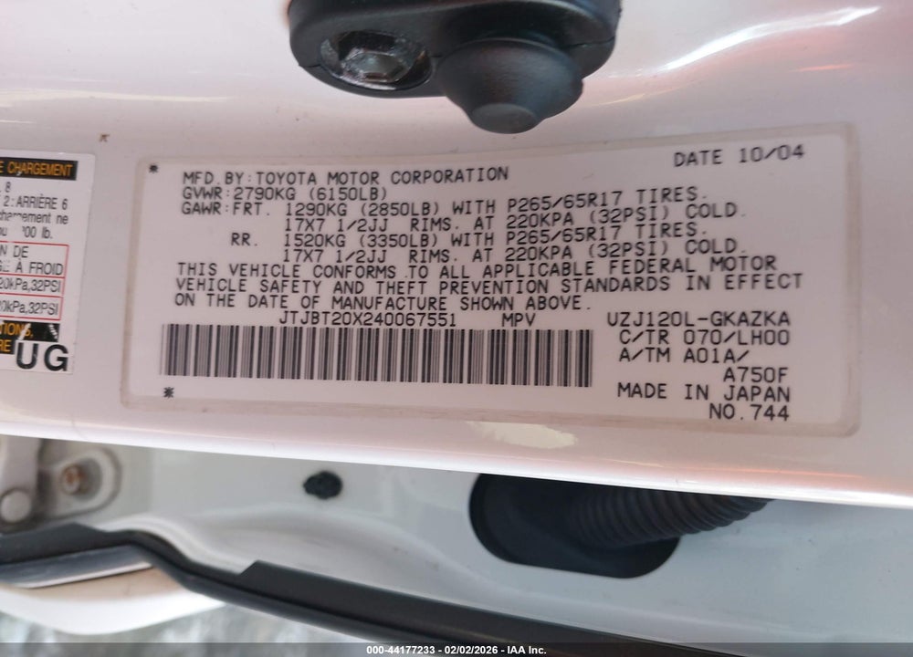2004 LEXUS GX 470 VIN: JTJBT20X240067551
