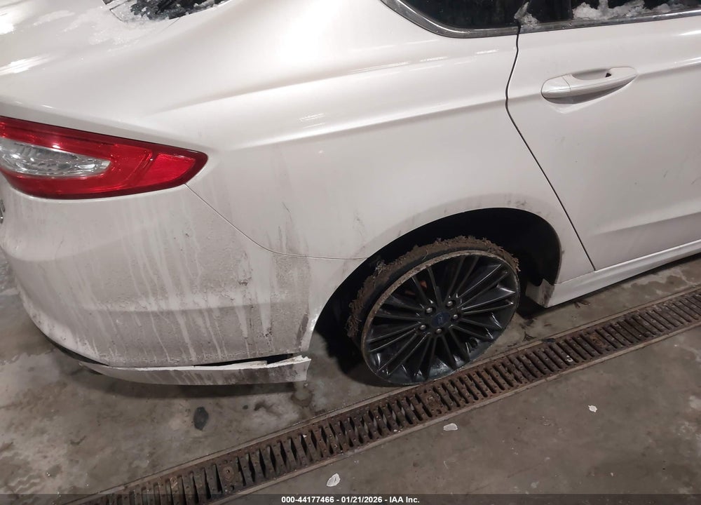 2014 FORD FUSION SE VIN: 3FA6P0HD4ER397044