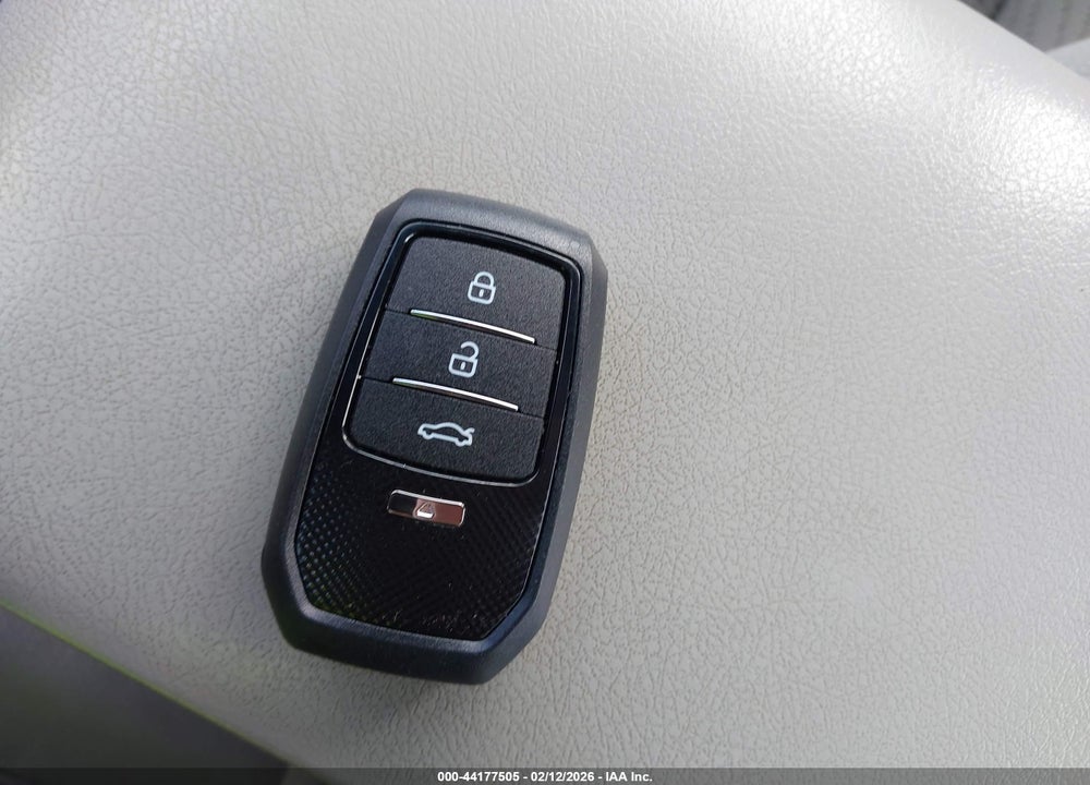 2012 TOYOTA CAMRY HYBRID VIN: 4T1BD1FK2CU053206