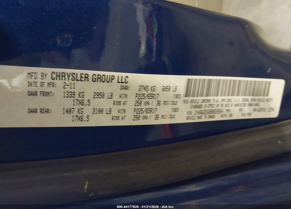 2011 VOLKSWAGEN ROUTAN SE VIN: 2V4RW3DG0BR659564