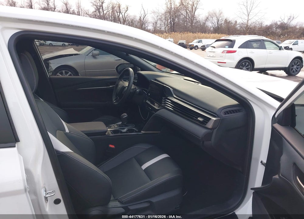 2025 TOYOTA CAMRY SE VIN: 4T1DBADK9SU019120