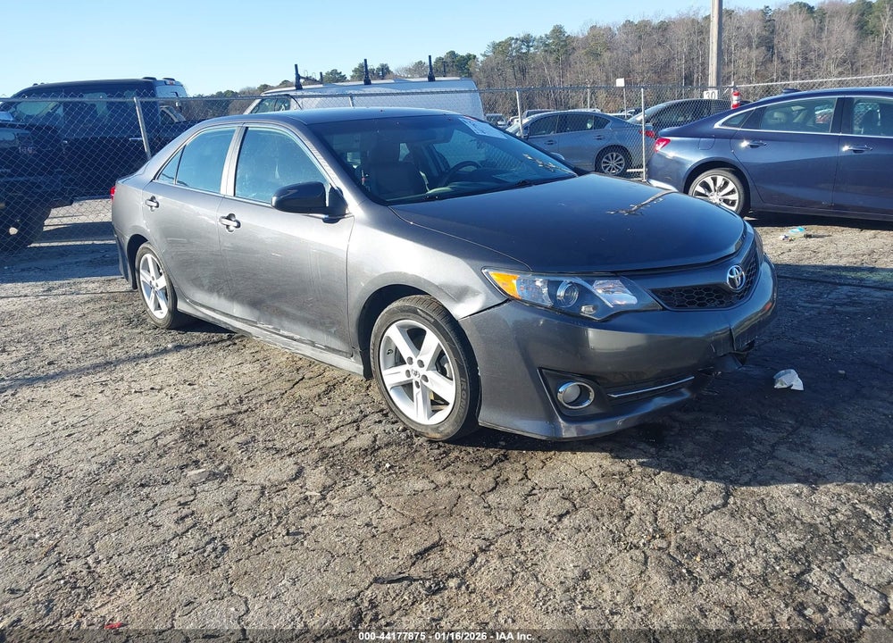2012 TOYOTA CAMRY SE VIN: 4T1BF1FK4CU050477