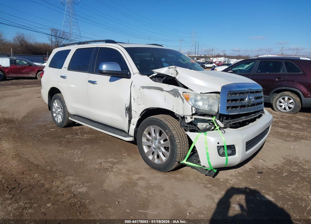 2013 TOYOTA SEQUOIA PLATINUM 5.7L V8 VIN: 5TDDW5G19DS081997