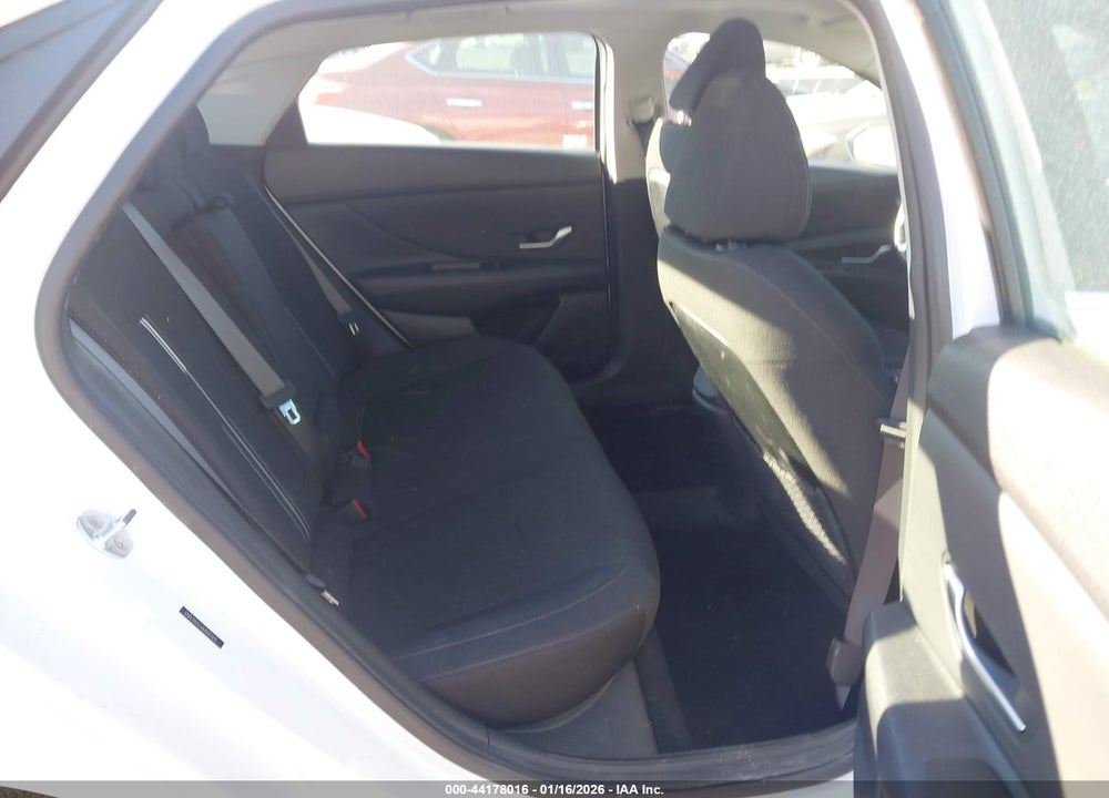2021 HYUNDAI ELANTRA SEL VIN: 5NPLN4AG4MH023615